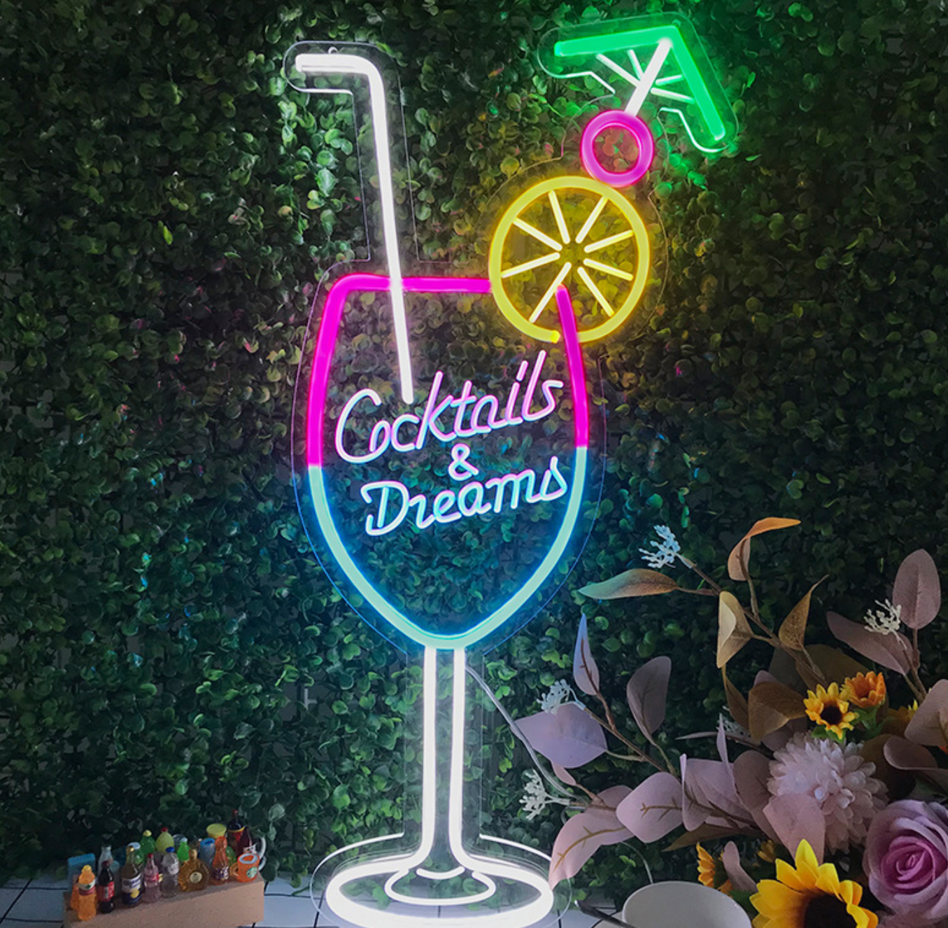 "Cocktails and Dreams Glass" Neon Signs